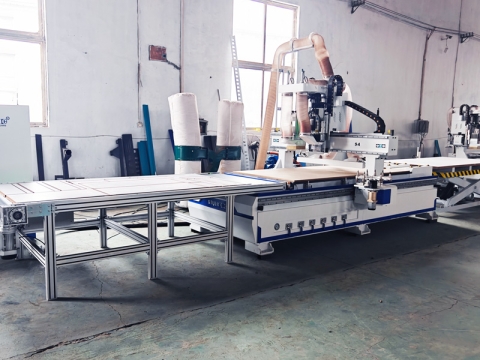 Nesting CNC Machine with Auto Tool Changer, Feeder, Discharger Nesting CNC Machine with Auto Tool Changer, Feeder, Discharger