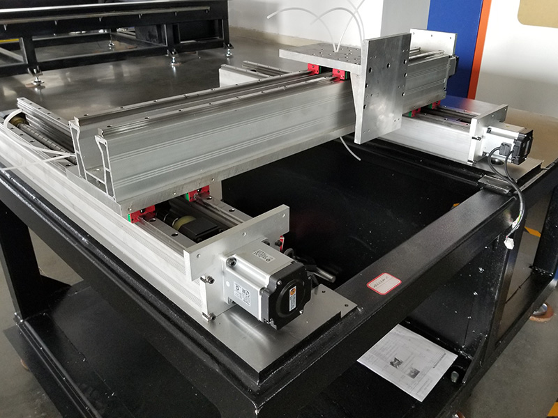 metal laser cutter double driving system
