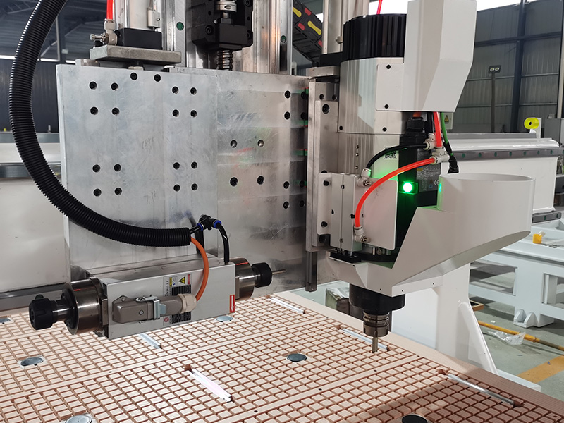 4x8 Linear ATC CNC Wood Router for Woodworking on Sale