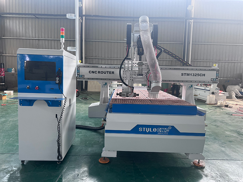4x8 Woodworking CNC Router Table 1325 with Linear Automatic Tool Changer