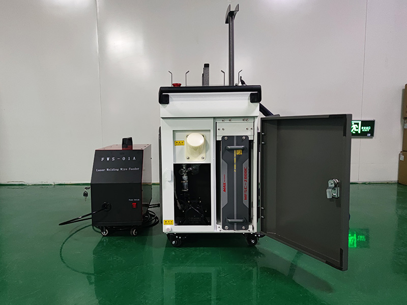 Built-In Water Chiller