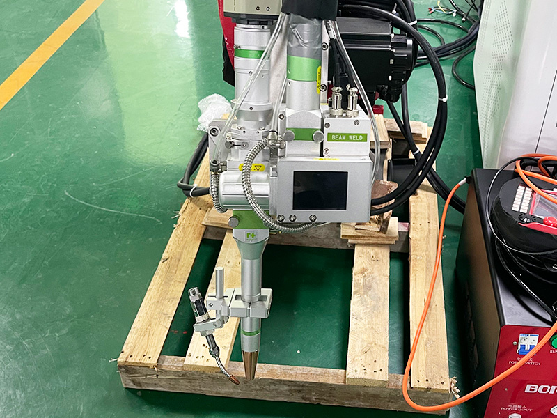 Raytool Laser Welding Head Raytool Laser Welding Head