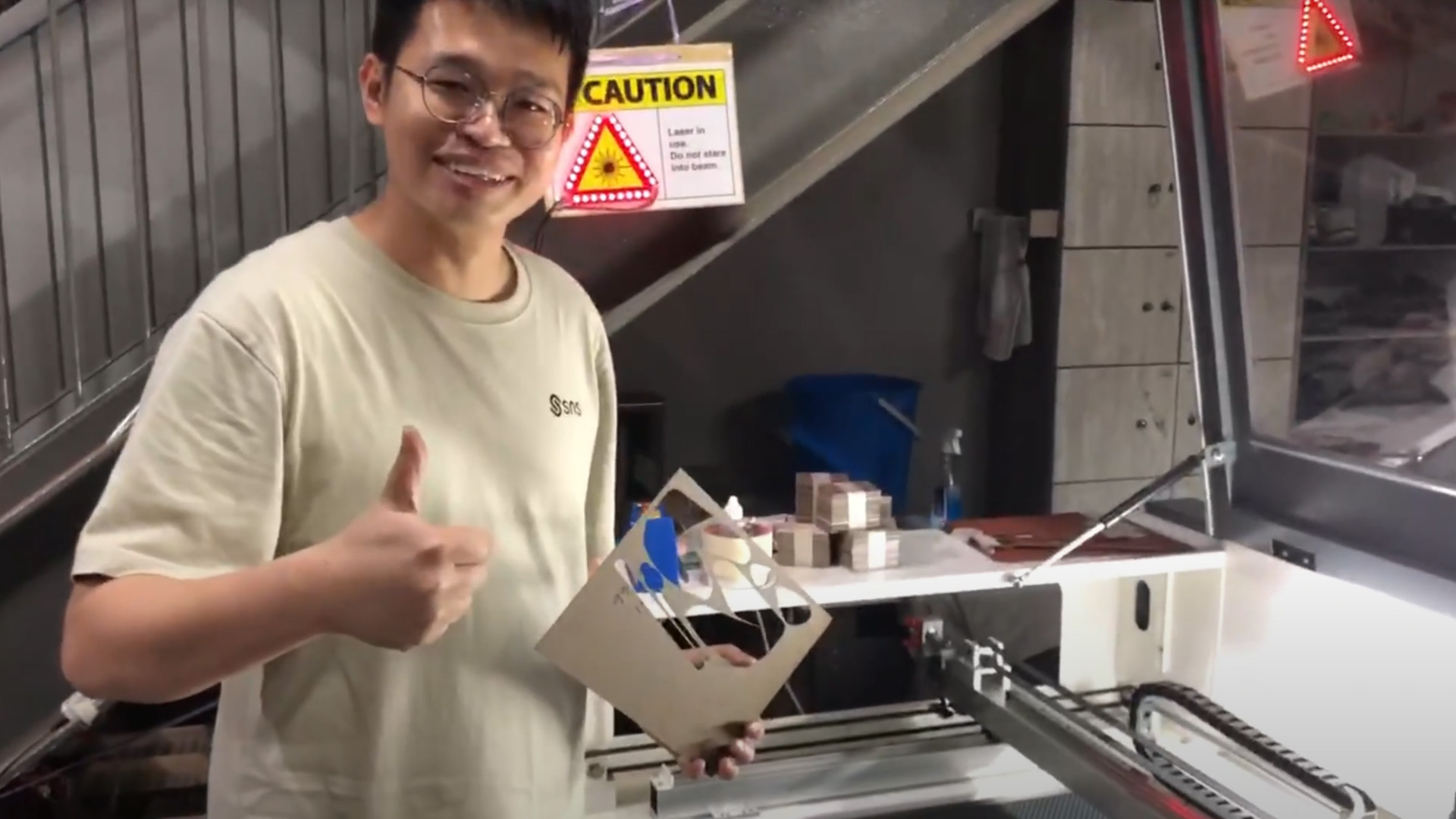 新加坡客戶評價(jià) STJ1390 激光切割機(jī)？