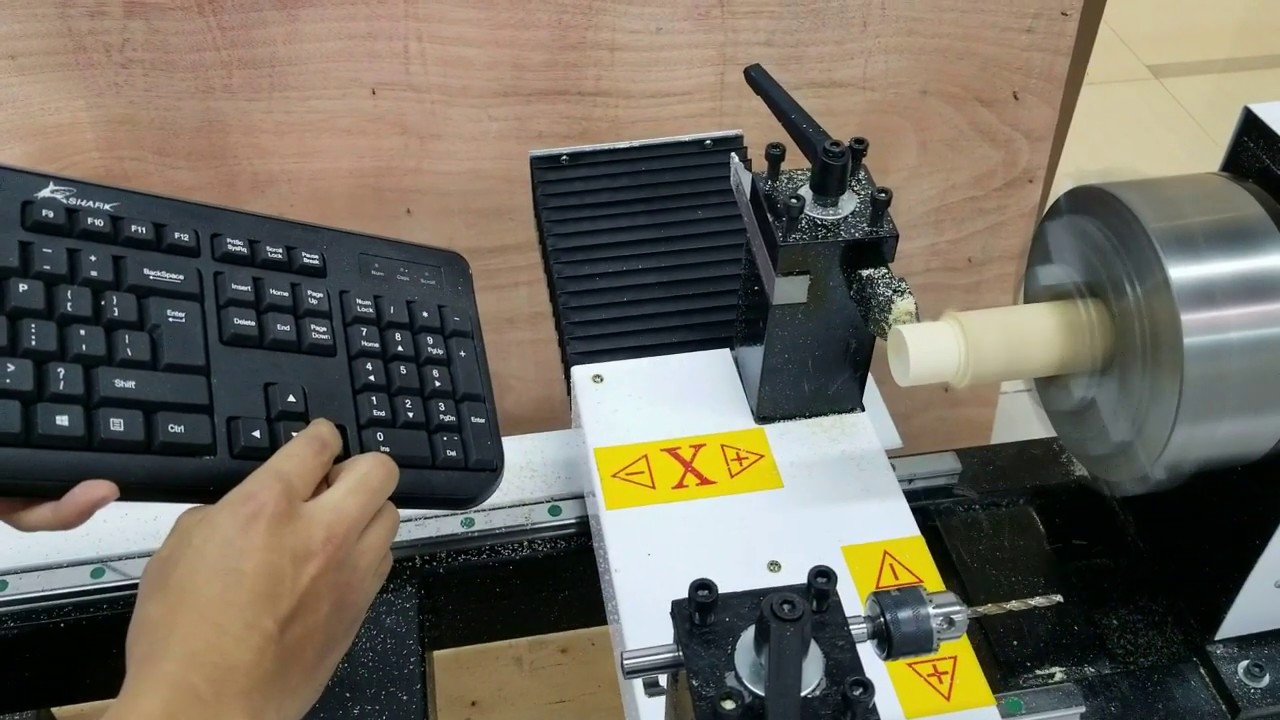 Mini Wood Lathe for Beginners Setup & Demonstration