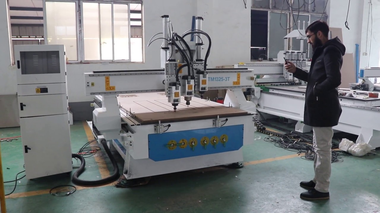 STM1325-3T Cabinet Door Making CNC Router in Cyprus