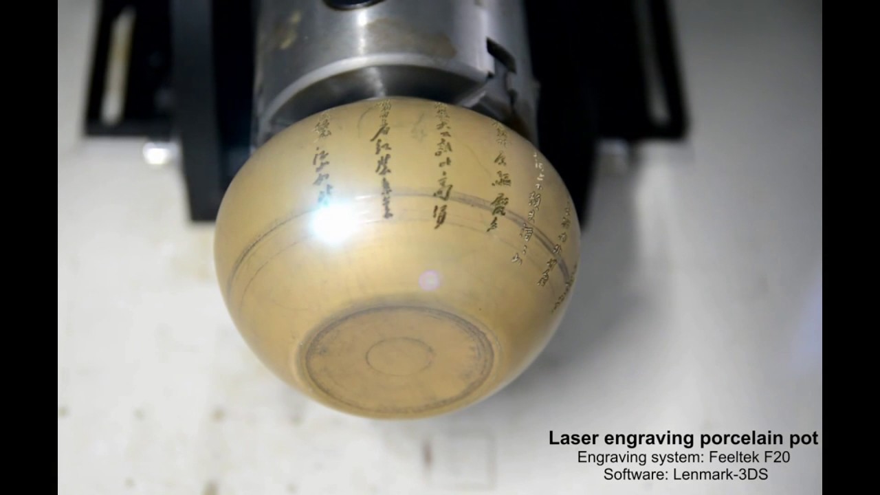 3D Laser Engraving Machine with Rotary Attachment 3D Laser Engraving Machine with Rotary Attachment