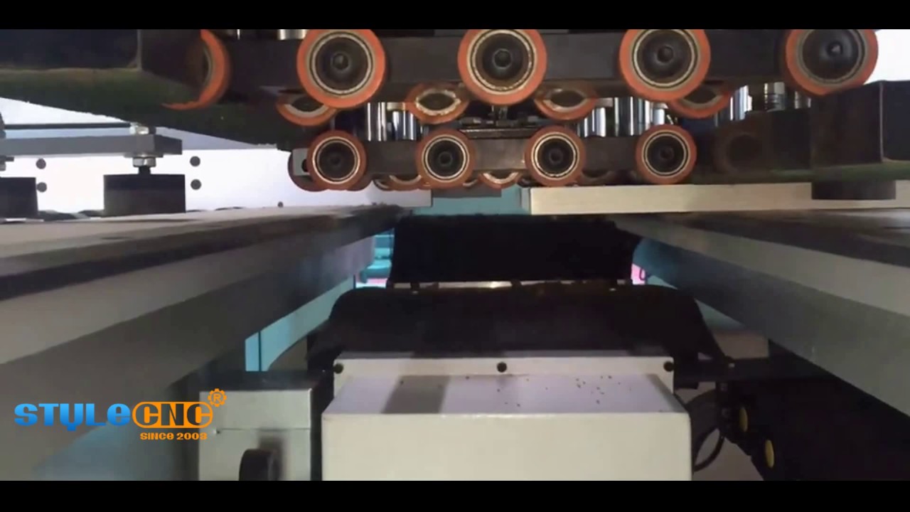 Automatic CNC Drilling & Grooving Machine for Woodworking Automatic CNC Drilling & Grooving Machine for Woodworking
