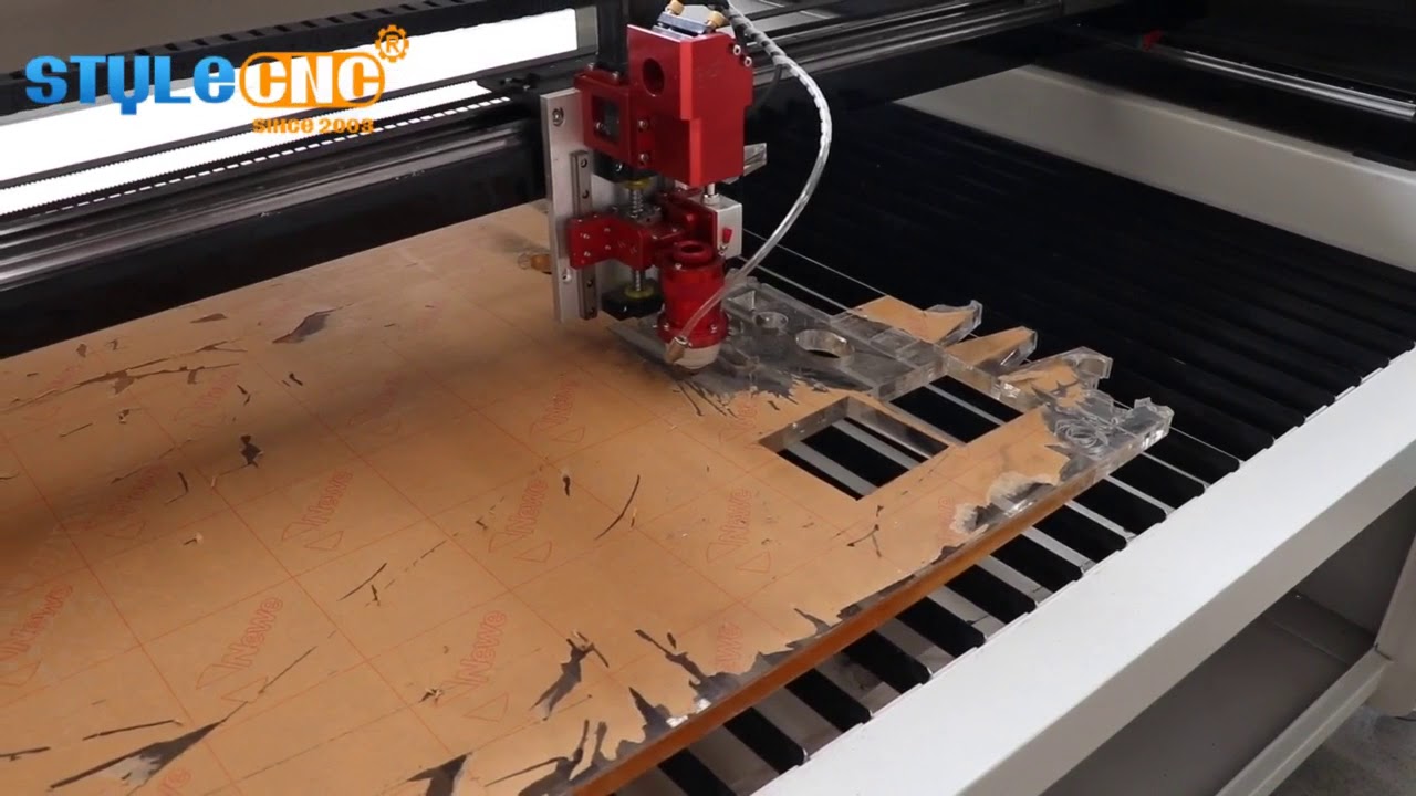 280W Mixed Laser Cutter Cutting 25mm Acrylic Signs 280W Mixed Laser Cutter Cutting 25mm Acrylic Signs