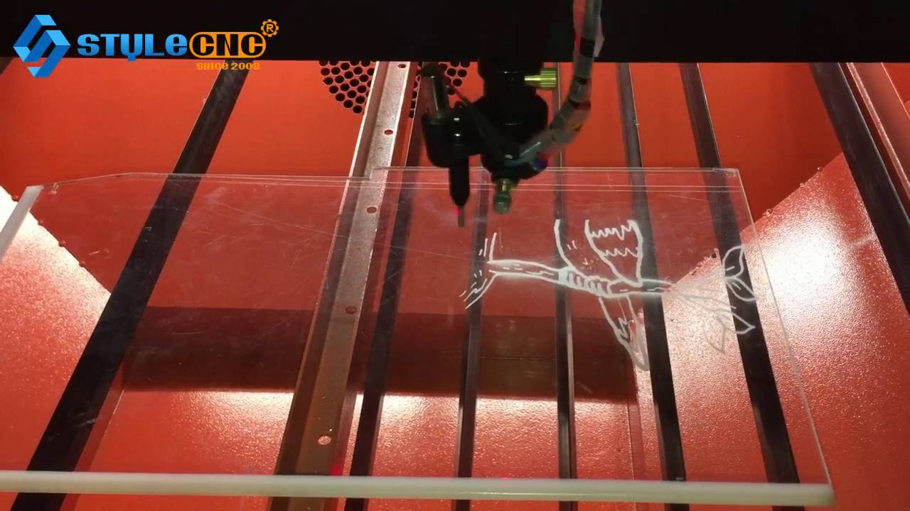 Acrylic Laser Cutting and Engraving Machine Acrylic Laser Cutting and Engraving Machine