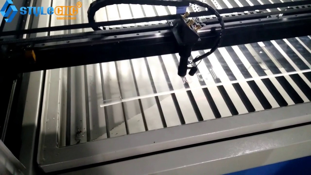 STJ1390 100W Laser Cutting Machine for Acrylic Sheet STJ1390 100W Laser Cutting Machine for Acrylic Sheet