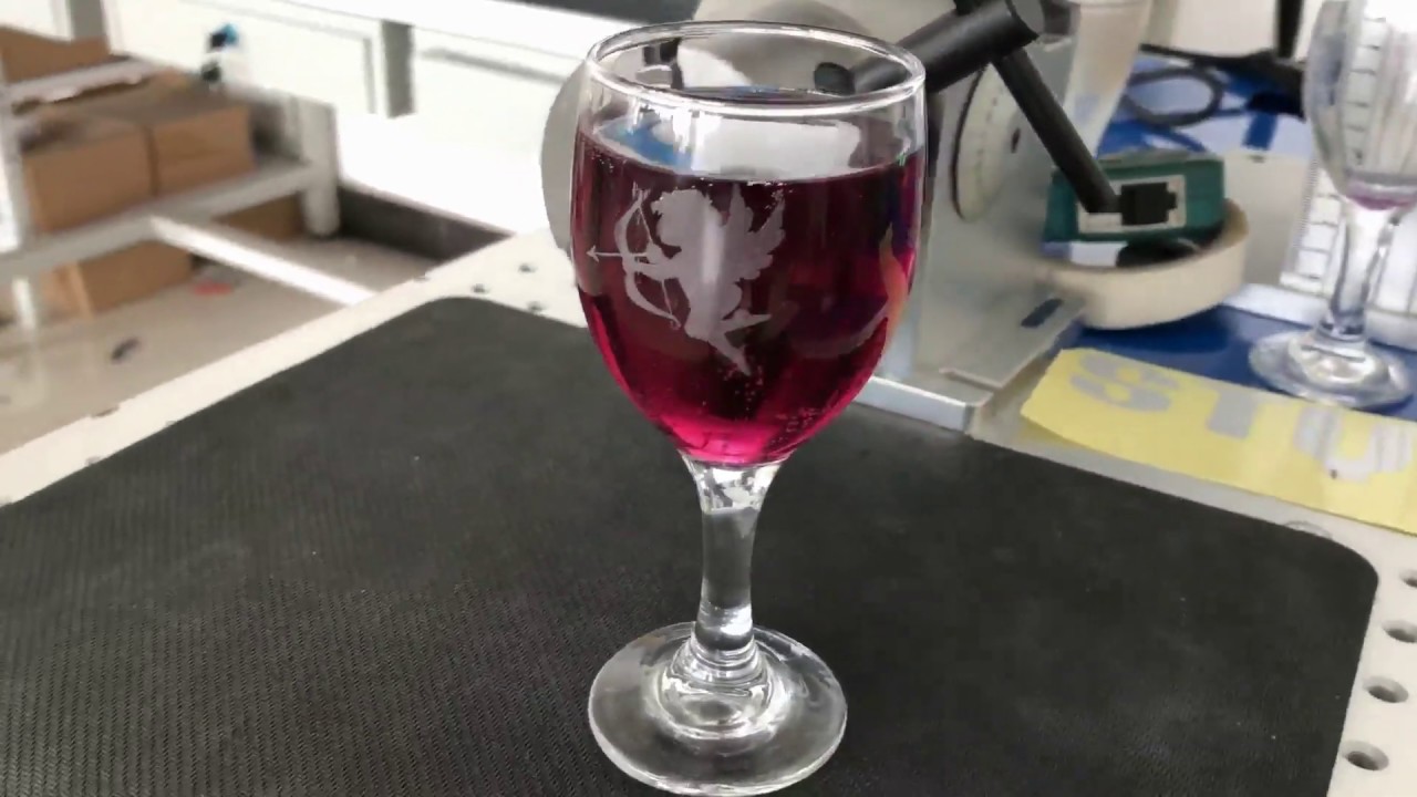 CO2 Laser Engraving Machine for Red Wine Glasses