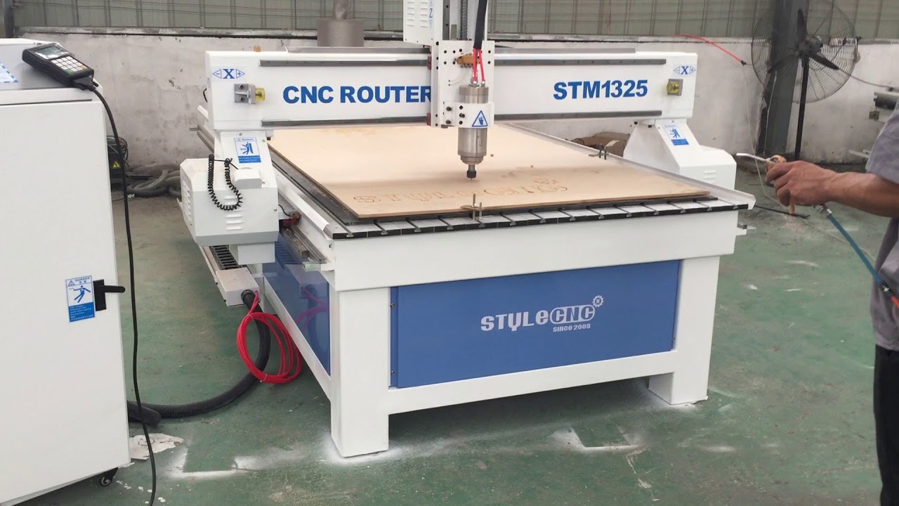 Standard 1325 CNC Woodworking Machine for MDF Cutting Standard 1325 CNC Woodworking Machine for MDF Cutting