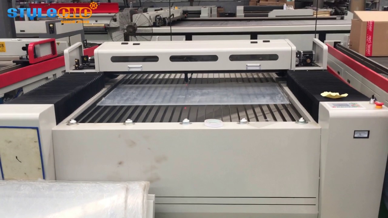 150W CNC Laser Cutting Machine STJ1325 in Mexico 150W CNC Laser Cutting Machine STJ1325 in Mexico