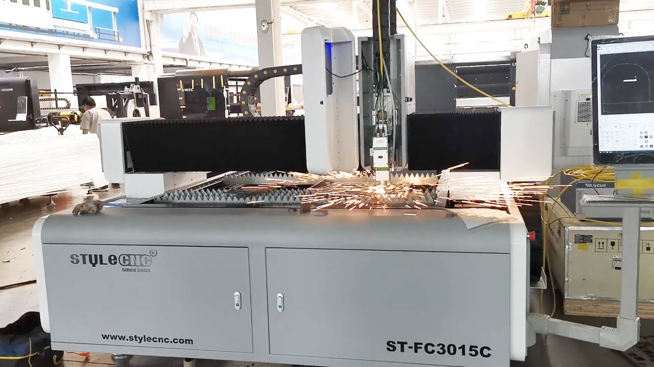3000W Fiber Laser Cutting Table Cut 6mm Stainless Steel
