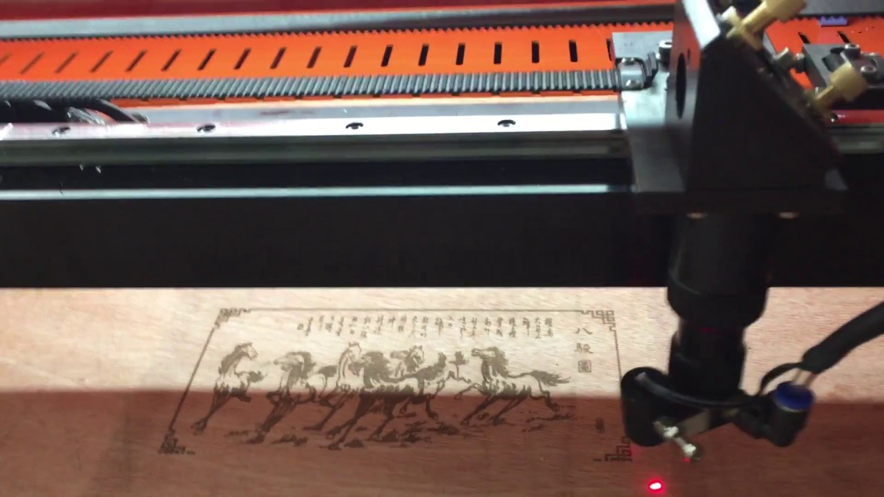 Laser Wood Engraving Machine for Woodcut Painting Laser Wood Engraving Machine for Woodcut Painting